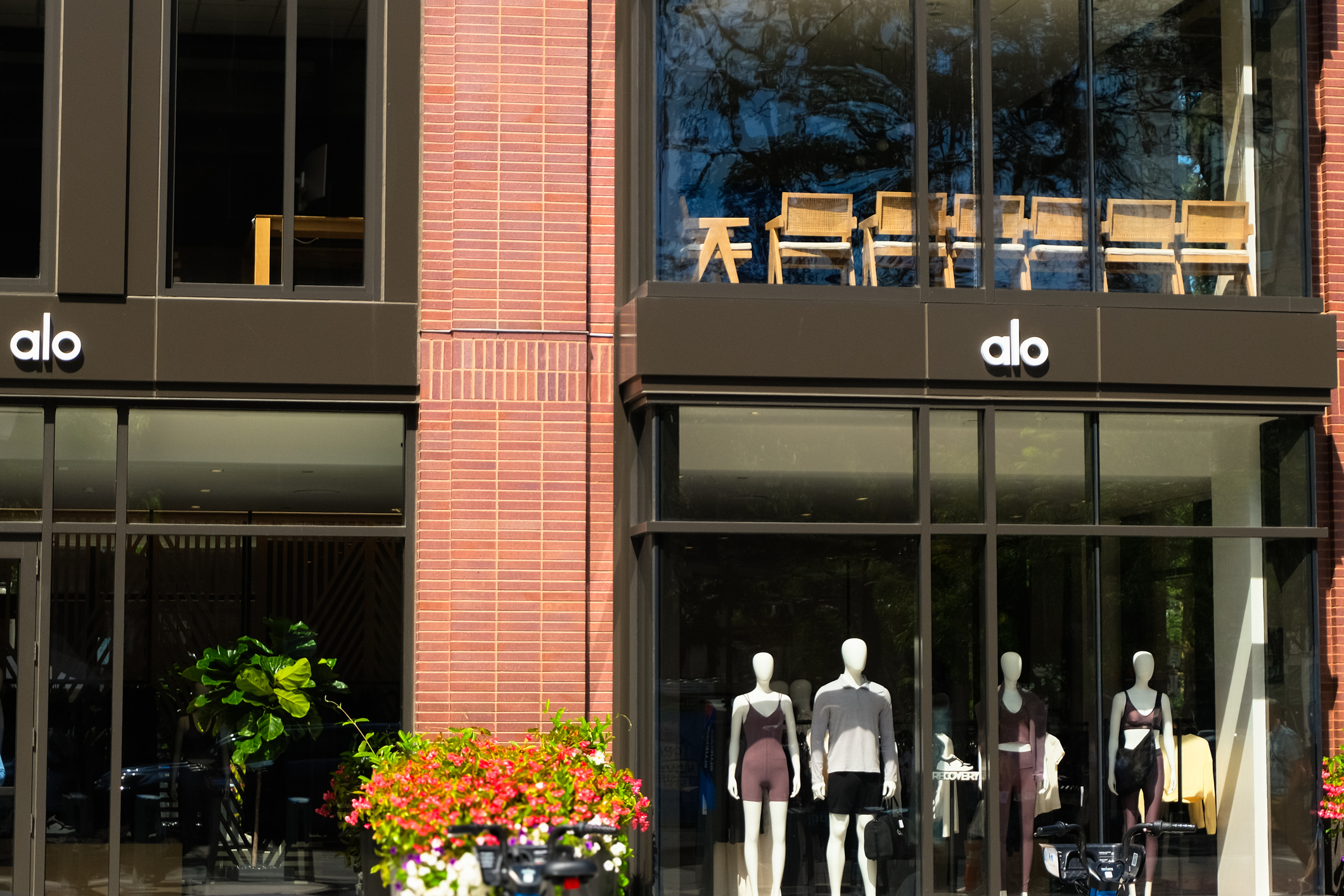 Alo Yoga Lands First San Francisco Store with 3,485 SQFT Cow Hollow Lease  at 2071 Union Street - The Registry Northern California Real Estate
